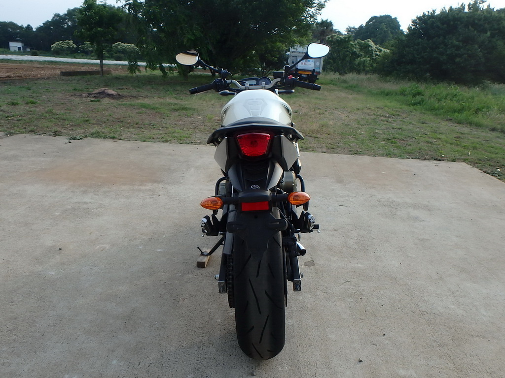 Купить мотоцикл Yamaha XJ6N 2009 фото 10